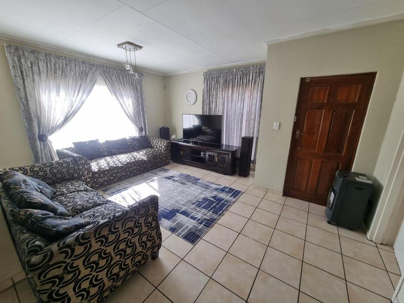 3 Bedroom Property for Sale in Elandshaven Gauteng