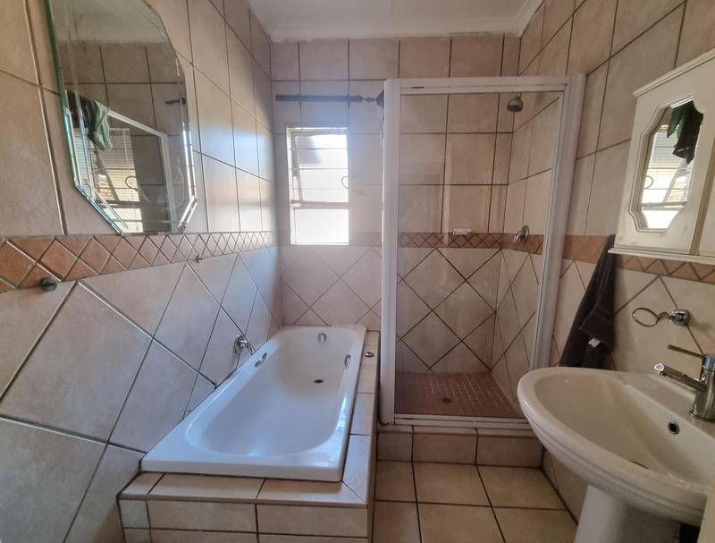 3 Bedroom Property for Sale in Elandshaven Gauteng