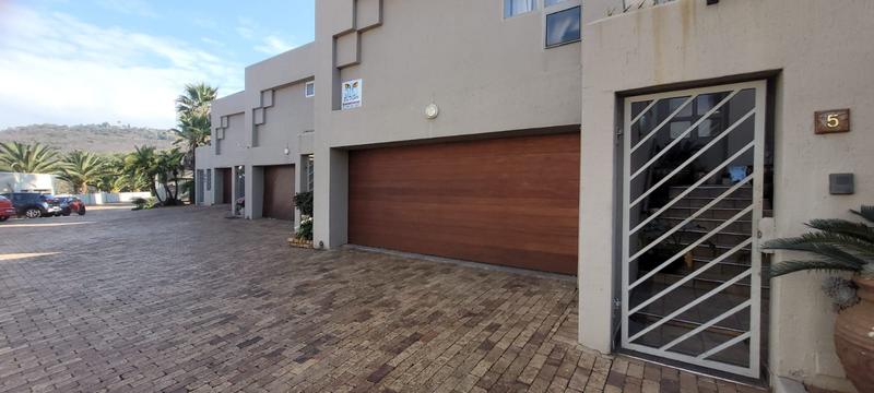 3 Bedroom Property for Sale in Bassonia Gauteng