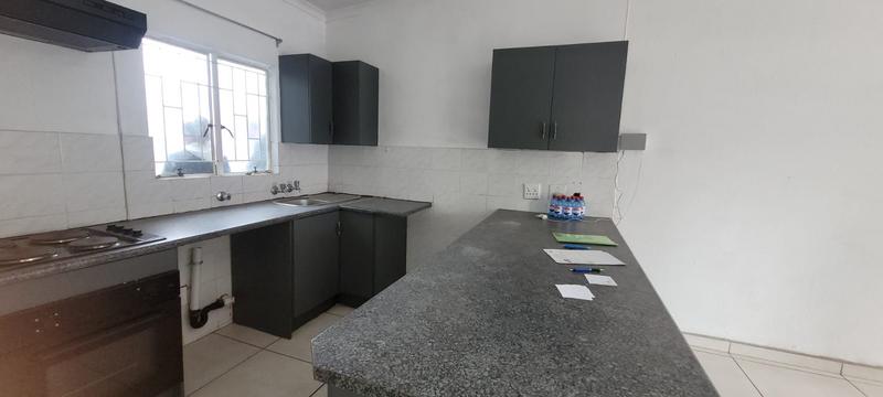 2 Bedroom Property for Sale in Mulbarton Gauteng