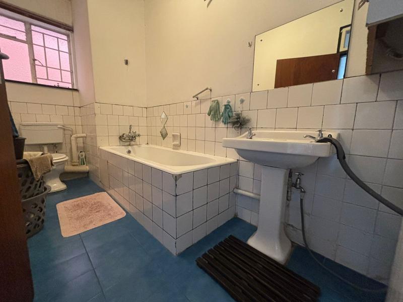 1 Bedroom Property for Sale in Florida North Gauteng
