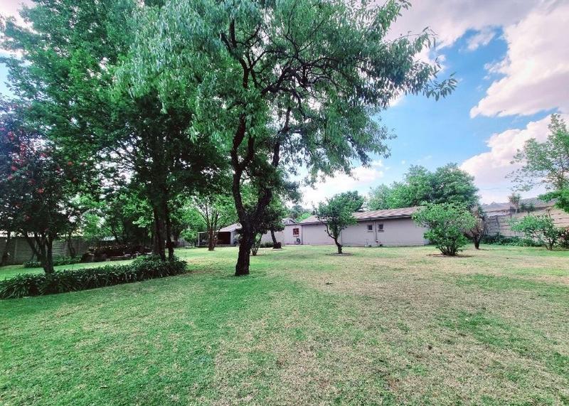 3 Bedroom Property for Sale in Vanderbijlpark SW 5 Gauteng