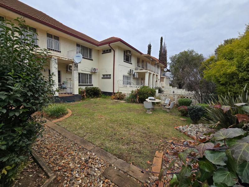 2 Bedroom Property for Sale in Three Rivers East Gauteng