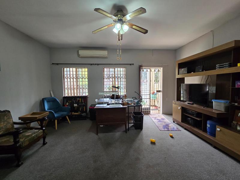 2 Bedroom Property for Sale in Three Rivers East Gauteng