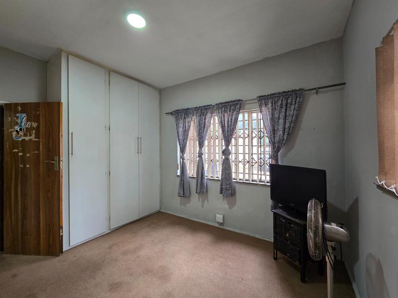 2 Bedroom Property for Sale in Three Rivers East Gauteng