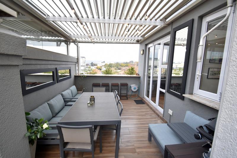 2 Bedroom Property for Sale in Eltonhill Gauteng