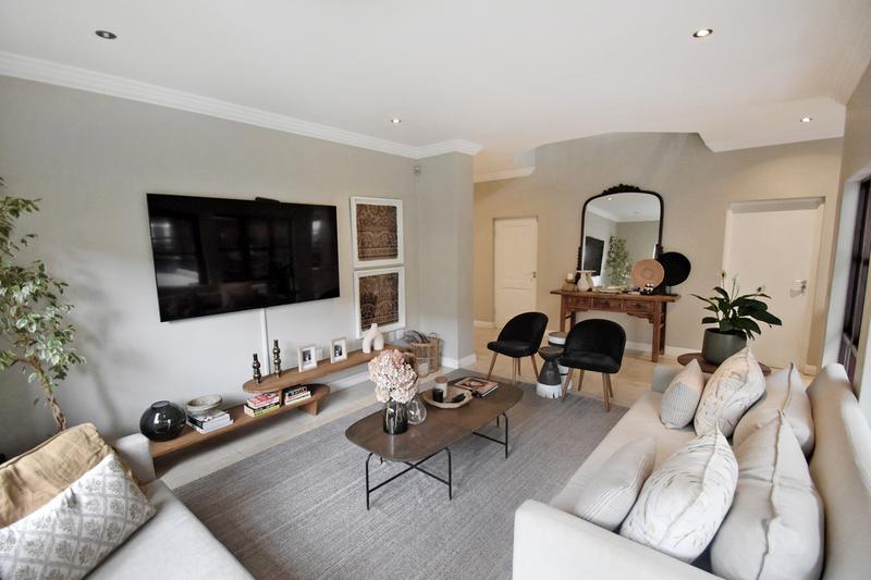 5 Bedroom Property for Sale in Morningside Gauteng