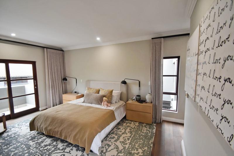 5 Bedroom Property for Sale in Morningside Gauteng