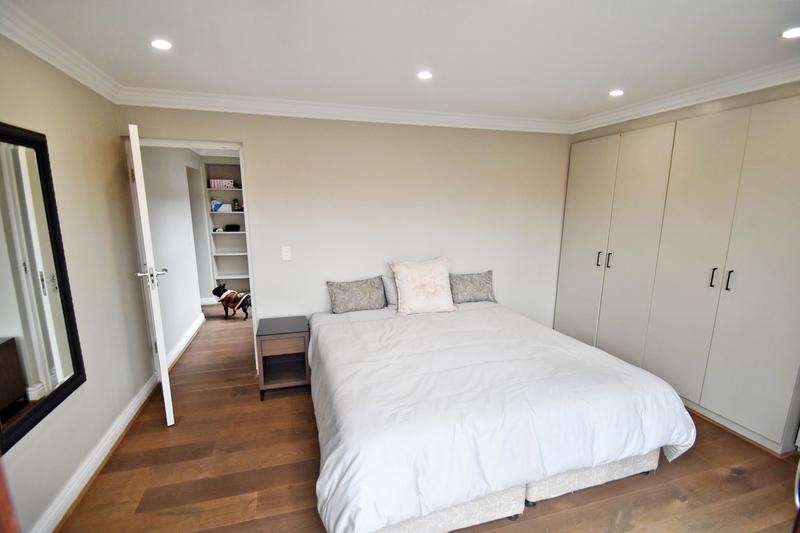 5 Bedroom Property for Sale in Morningside Gauteng