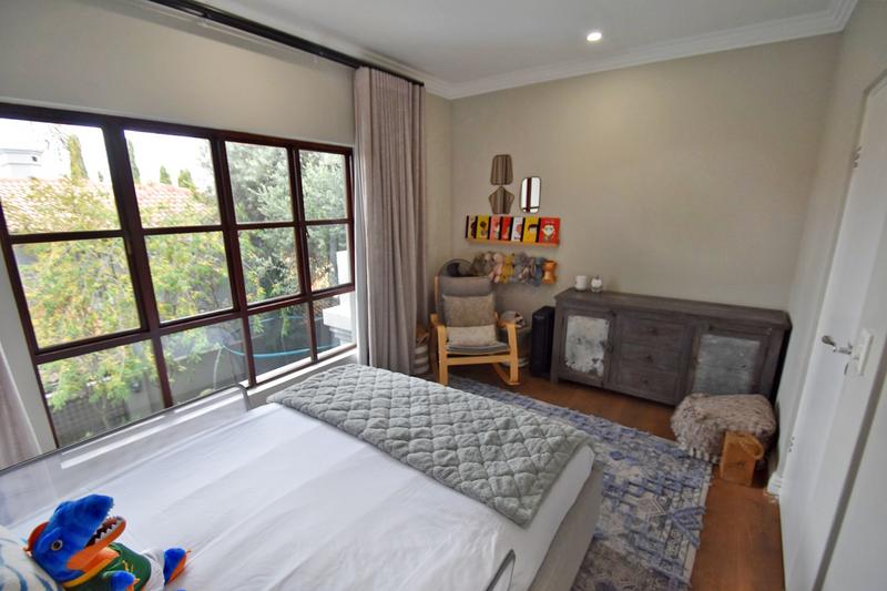 5 Bedroom Property for Sale in Morningside Gauteng
