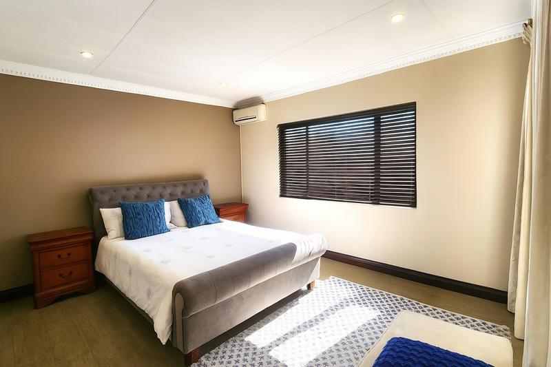 5 Bedroom Property for Sale in Moreleta Park Gauteng