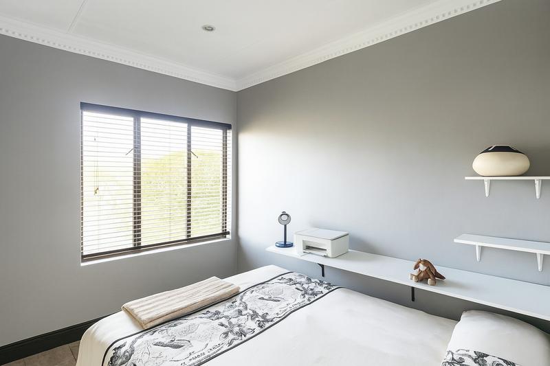 5 Bedroom Property for Sale in Moreleta Park Gauteng