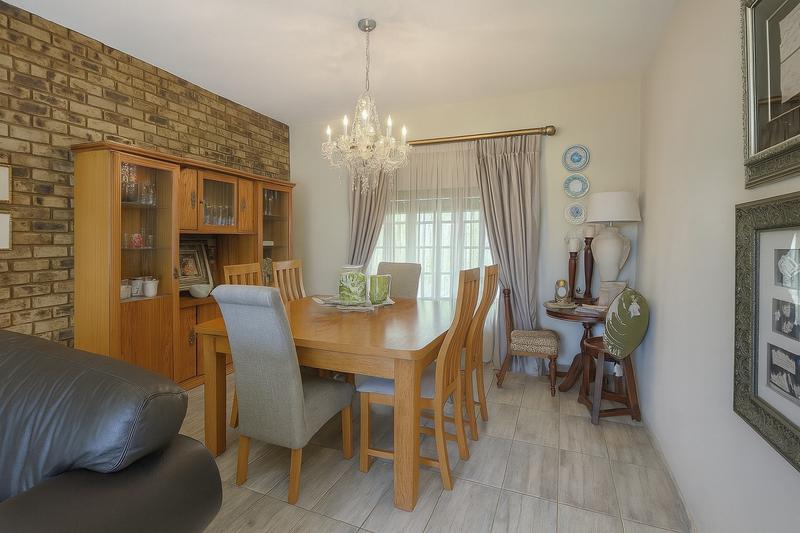 4 Bedroom Property for Sale in Moreleta Park Gauteng