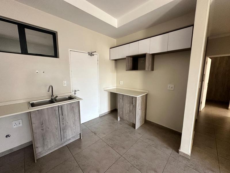 To Let 2 Bedroom Property for Rent in Raslouw Gauteng