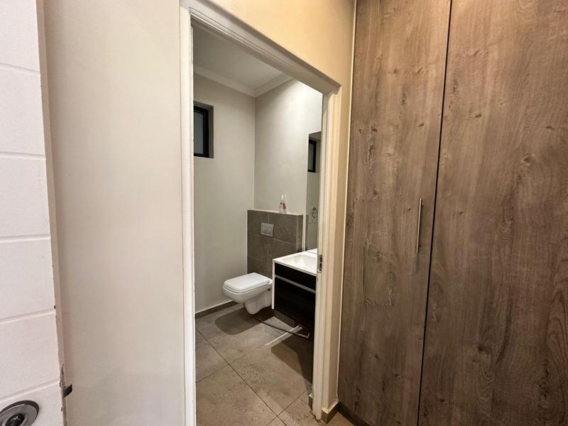 To Let 2 Bedroom Property for Rent in Raslouw Gauteng