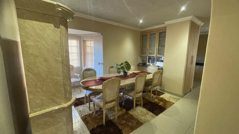4 Bedroom Property for Sale in Eldoglen Gauteng