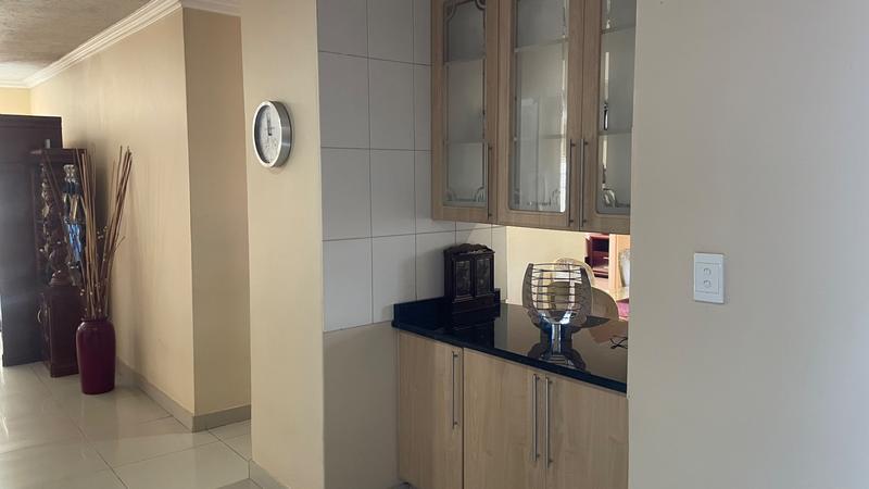 4 Bedroom Property for Sale in Eldoglen Gauteng