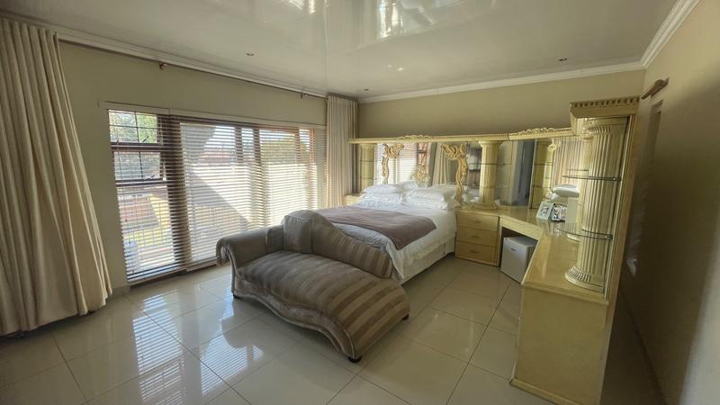 4 Bedroom Property for Sale in Eldoglen Gauteng