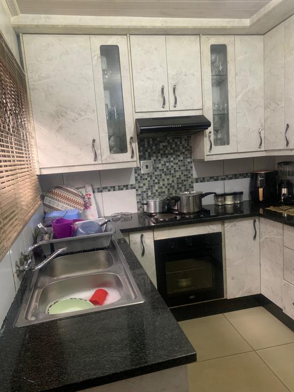 1 Bedroom Property for Sale in Chloorkop Gauteng