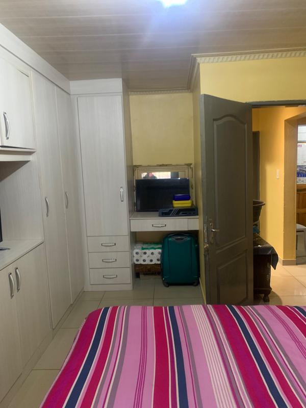 1 Bedroom Property for Sale in Chloorkop Gauteng