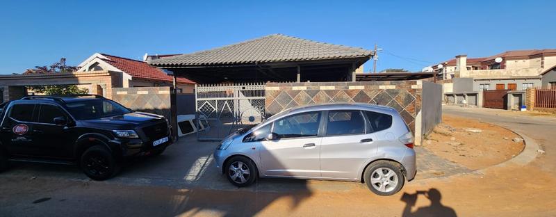 2 Bedroom Property for Sale in Ebony Park Gauteng