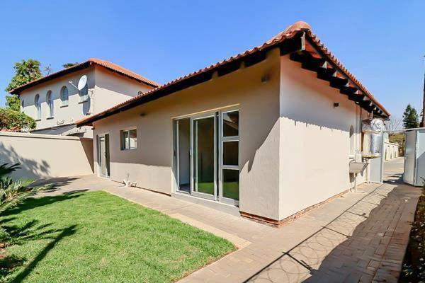 To Let 1 Bedroom Property for Rent in Bedfordview Gauteng
