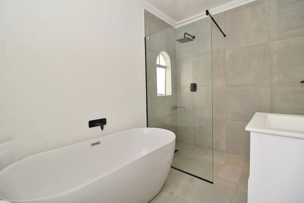 To Let 1 Bedroom Property for Rent in Bedfordview Gauteng