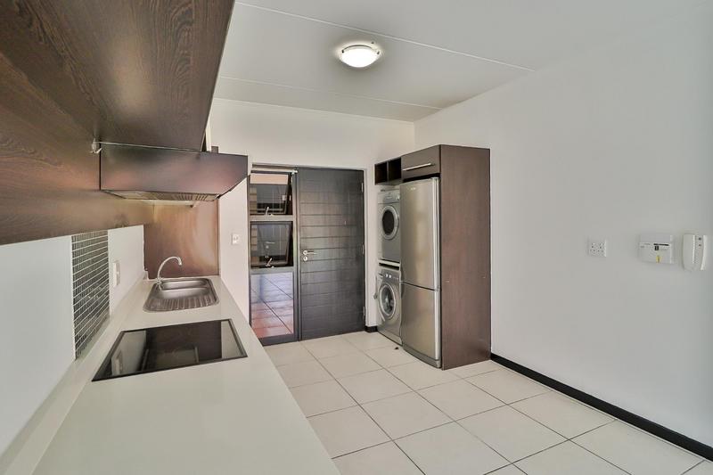 To Let 2 Bedroom Property for Rent in Greenstone Hill Gauteng