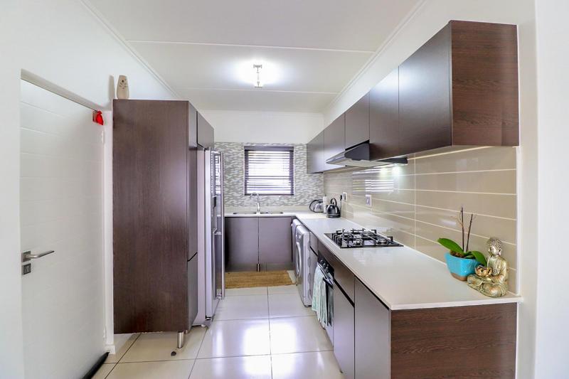 To Let 1 Bedroom Property for Rent in Greenstone Hill Gauteng