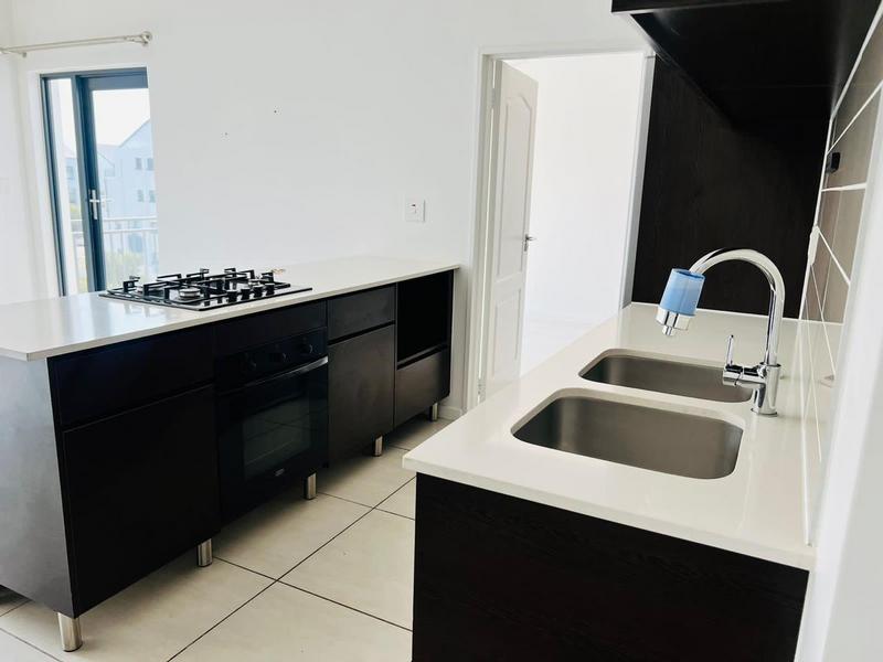 To Let 1 Bedroom Property for Rent in Greenstone Hill Gauteng