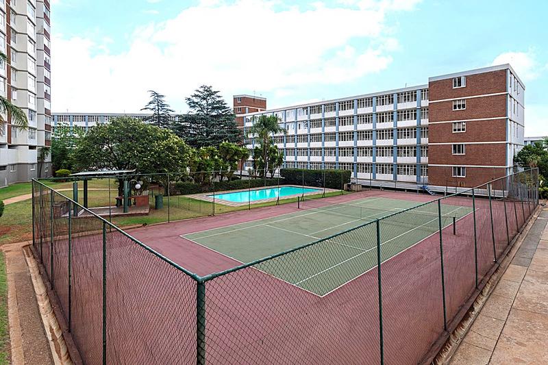 1 Bedroom Property for Sale in Bedford Gardens Gauteng