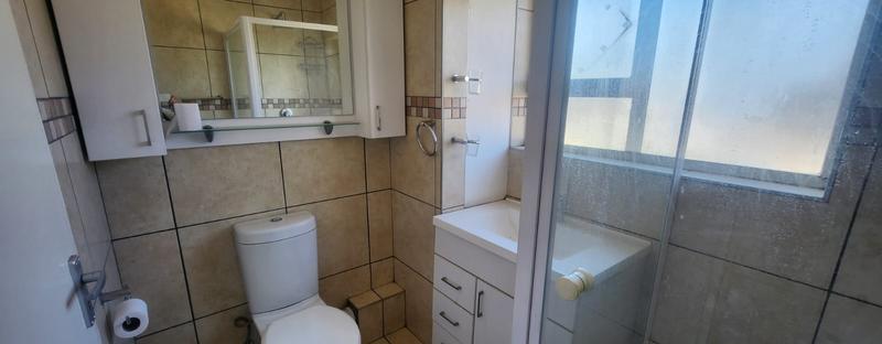 1 Bedroom Property for Sale in Bedford Gardens Gauteng