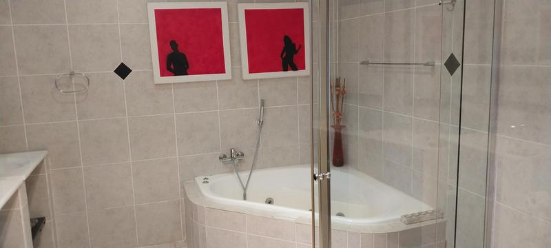 11 Bedroom Property for Sale in Eastleigh Gauteng