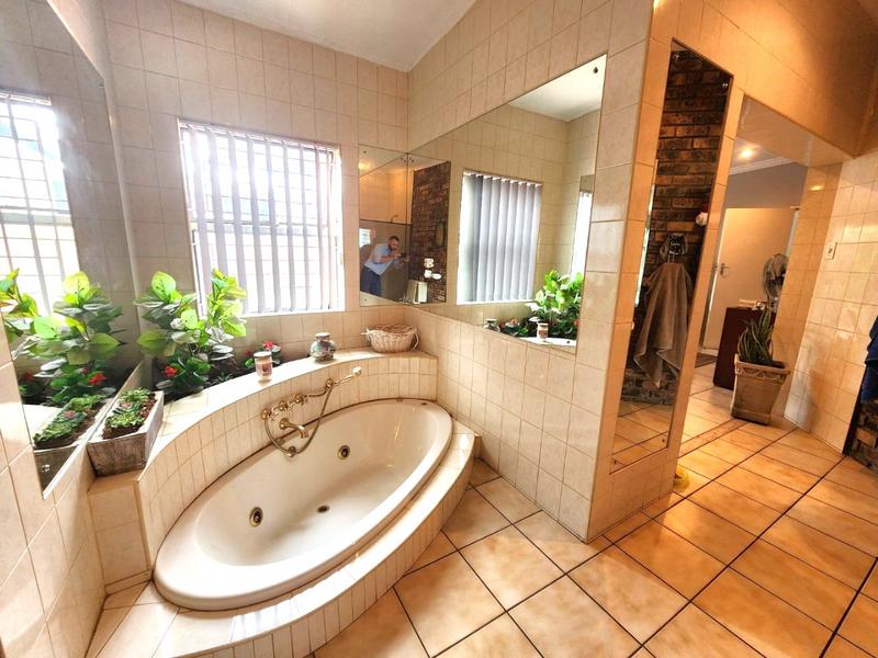 3 Bedroom Property for Sale in Montana Gauteng