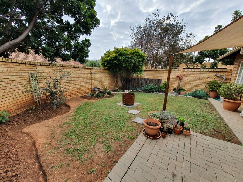 0 Bedroom Property for Sale in Sinoville Gauteng