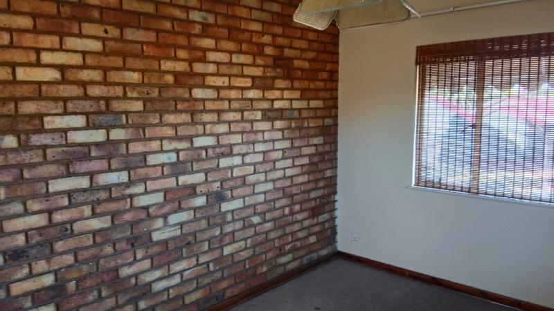To Let 2 Bedroom Property for Rent in Sunward Park Gauteng