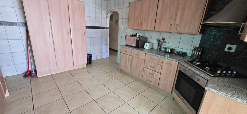 To Let 3 Bedroom Property for Rent in Elspark Gauteng