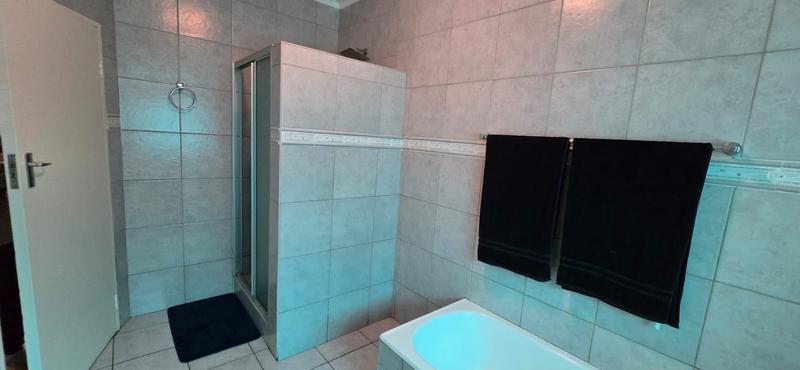 To Let 3 Bedroom Property for Rent in Elspark Gauteng