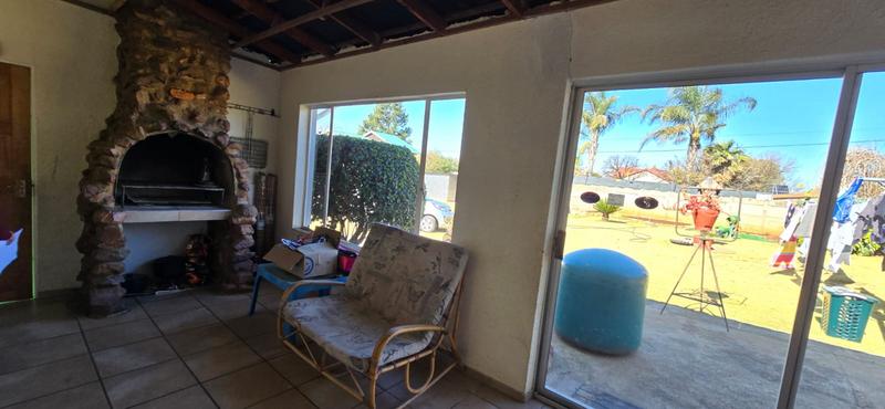 To Let 3 Bedroom Property for Rent in Elspark Gauteng