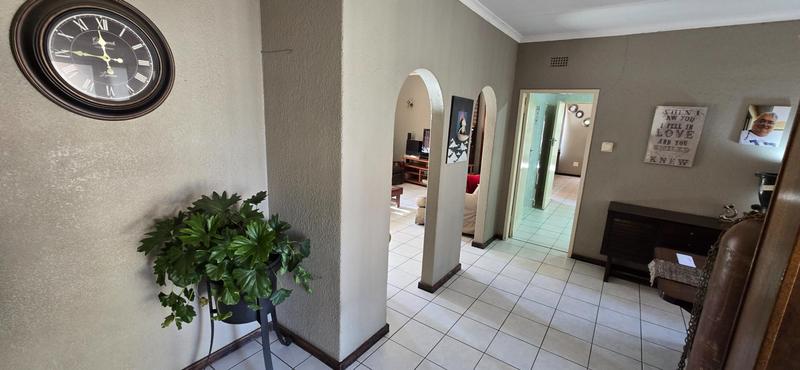 3 Bedroom Property for Sale in Freeway Park Gauteng