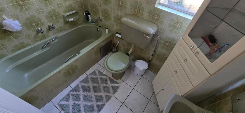 3 Bedroom Property for Sale in Freeway Park Gauteng