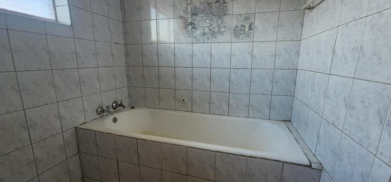 2 Bedroom Property for Sale in Elspark Gauteng