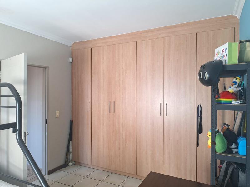 3 Bedroom Property for Sale in Dalview Gauteng