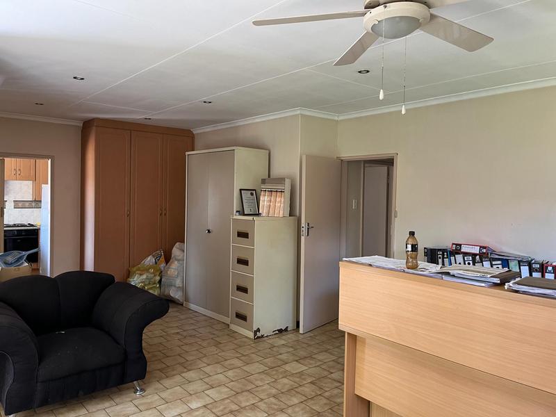 3 Bedroom Property for Sale in East Lynne Gauteng