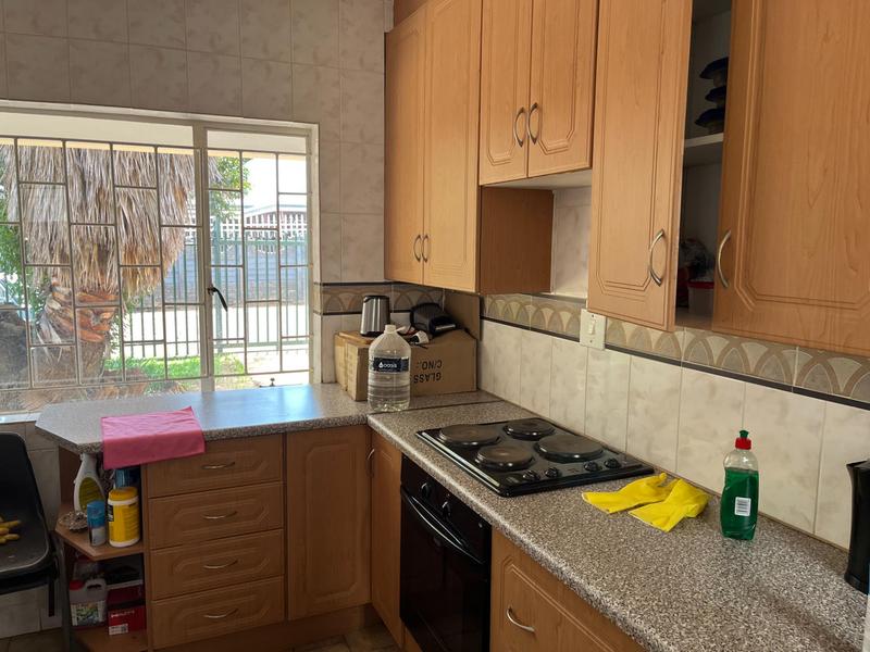 3 Bedroom Property for Sale in East Lynne Gauteng