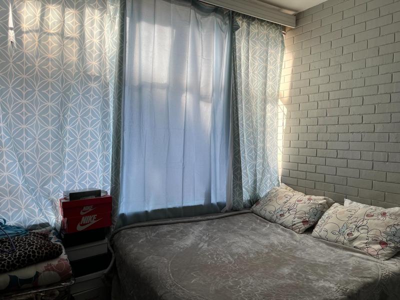 1 Bedroom Property for Sale in Sunnyside Gauteng