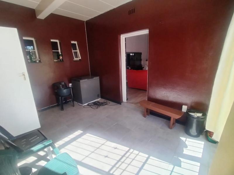 2 Bedroom Property for Sale in Bellavista Estates Gauteng