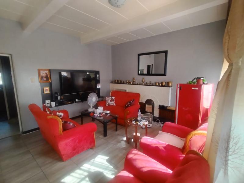 2 Bedroom Property for Sale in Bellavista Estates Gauteng