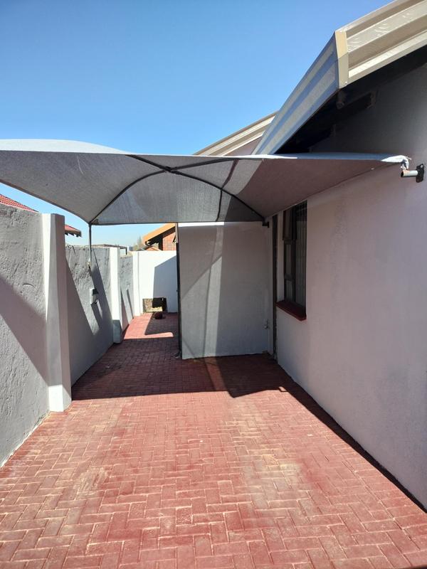 2 Bedroom Property for Sale in Naturena Gauteng