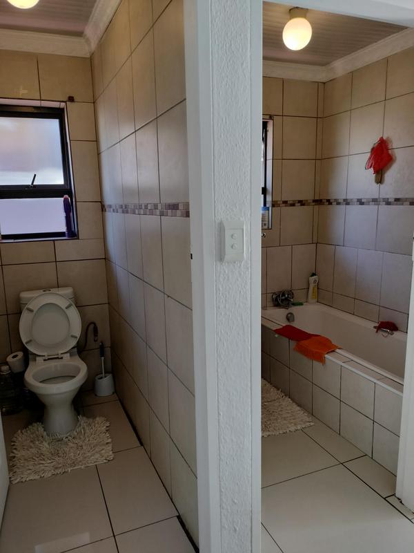 2 Bedroom Property for Sale in Naturena Gauteng